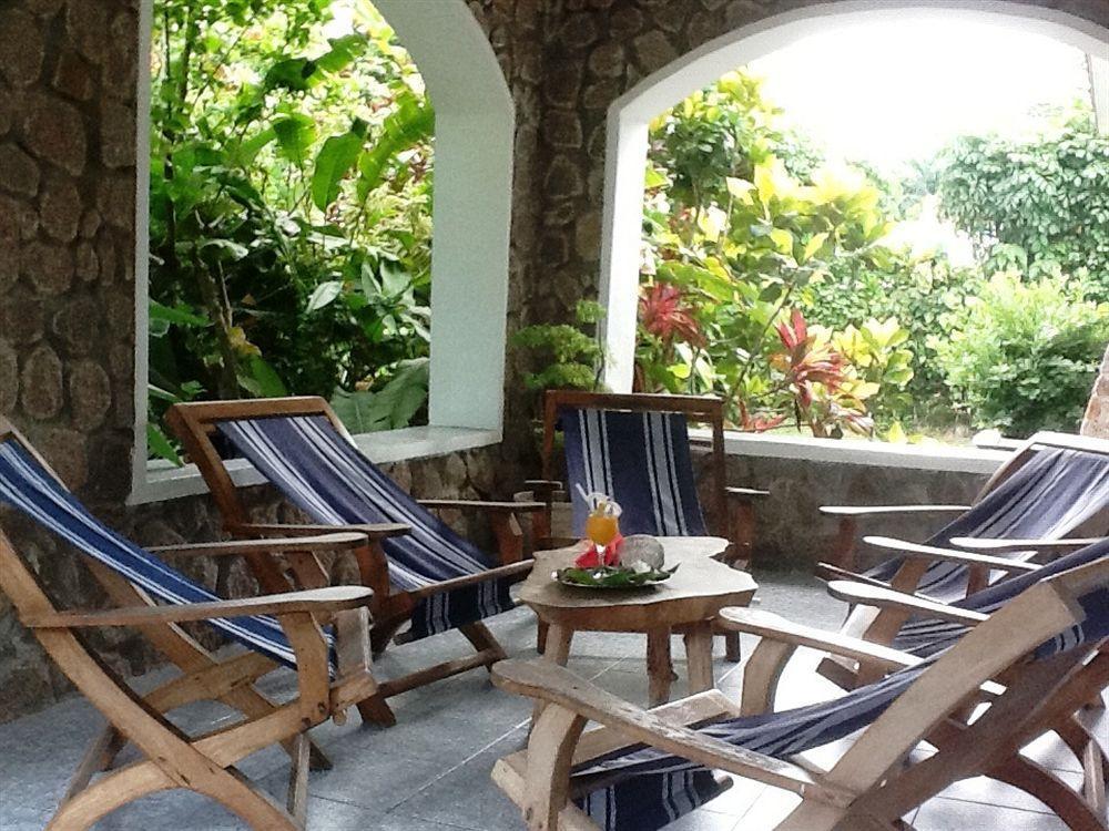 L'Hirondelle Guest House Anse Volbert Village  Exterior photo